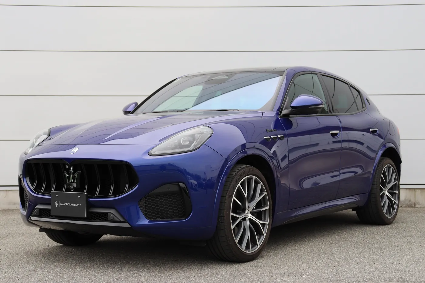 MASERATI グレカーレモデナ
