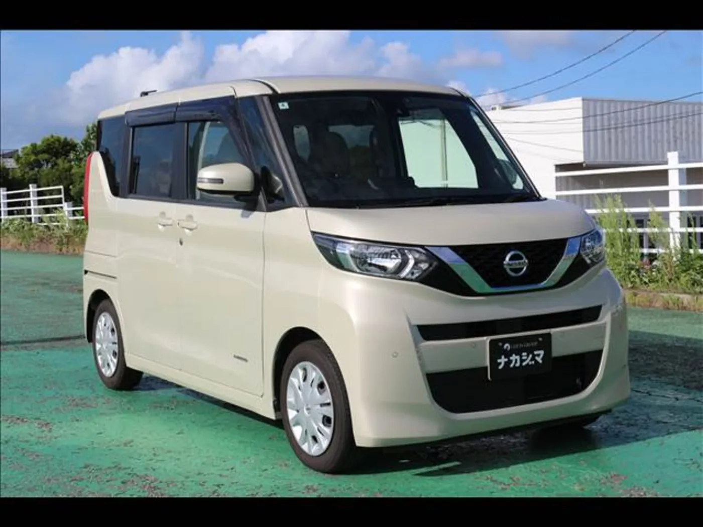 NISSAN ルークス X